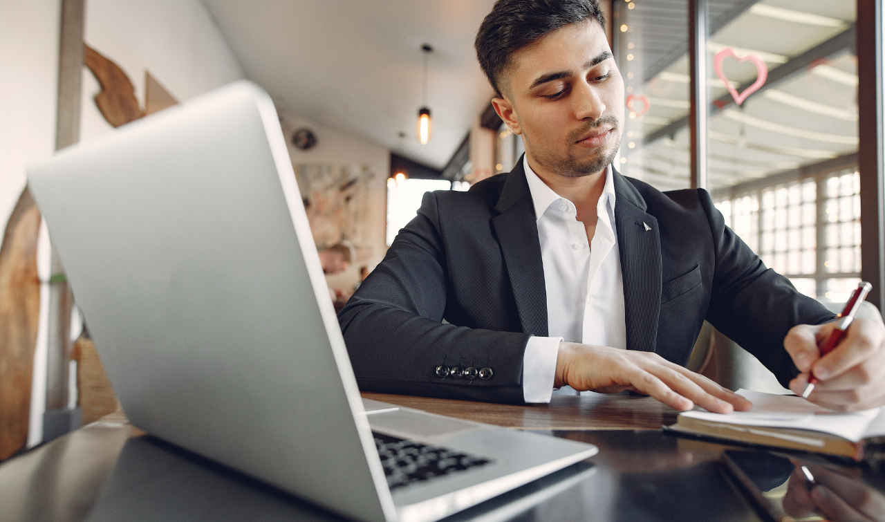 Community Management That Builds Loyal and Engaged Audiences